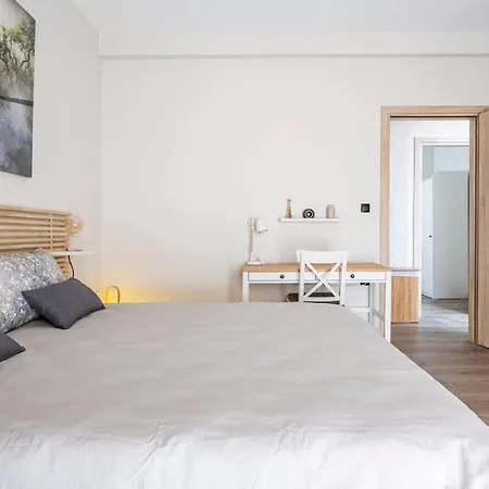 Apartment Manomatina
